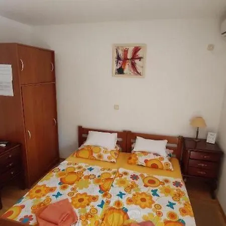 With Balcony In * Винишче