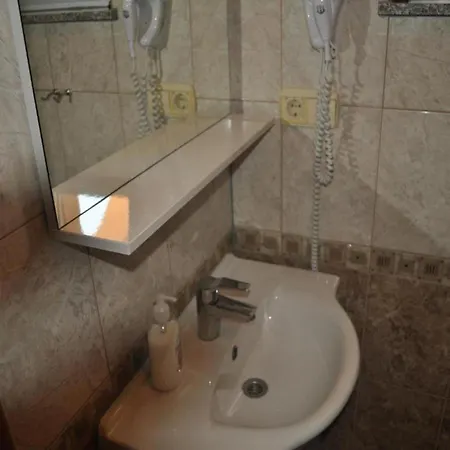 With Balcony In Апартаменты Винишче