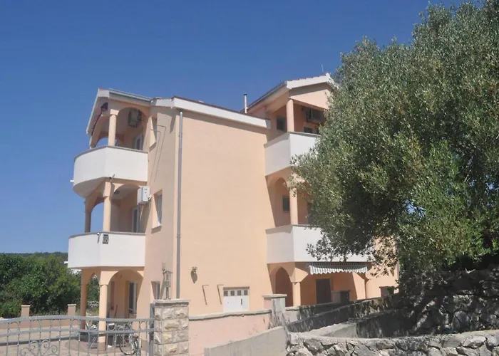 With Balcony In * Vinišće