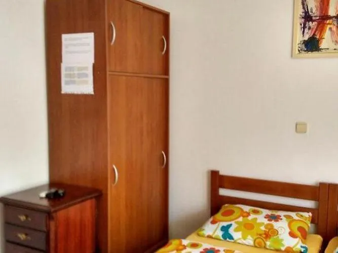 With Balcony In Apartman Vinišće